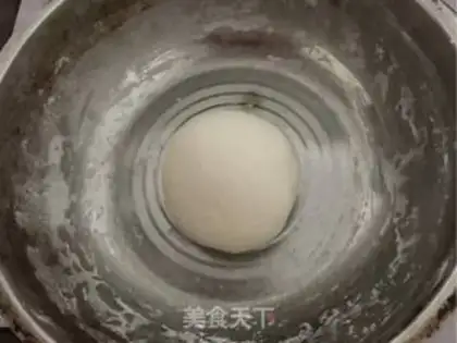 Make Shell black sesame rolls step 2