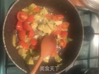 Make Swallow fish macaroni step 4