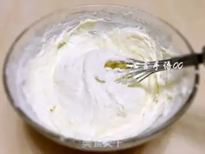 Make Red velvet cheesecake step 7
