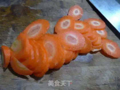 Make Sausage steams carrots step 2