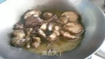 Make A duck with mushrooms step 5