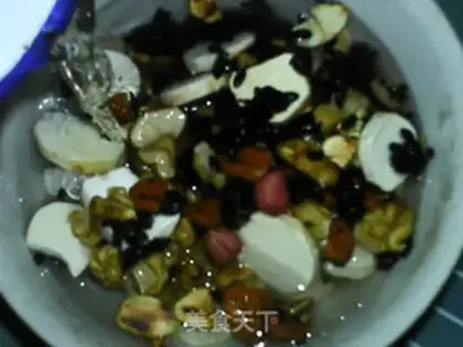 Make Infective and nutritious black rice paste step 2