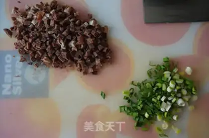 Make Potato beef fried rice step 1