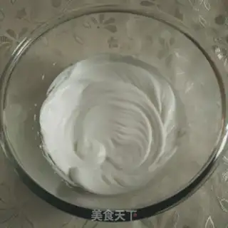 Make A cranberry yogurt cake step 4
