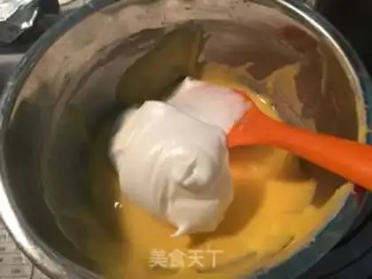 Make Seaweed pine bee step 5