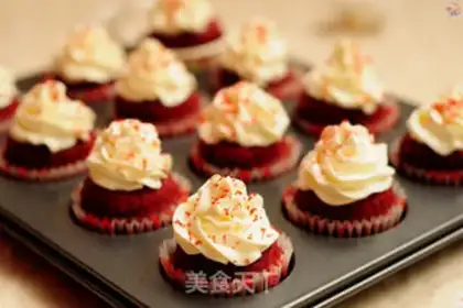 Make Red velvet cake step 11