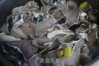 Make Rolling fish step 2