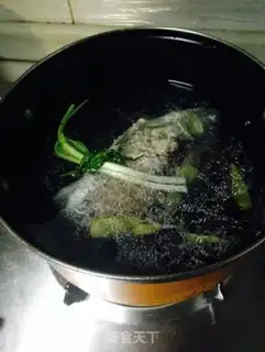 Make Tofu soup step 1