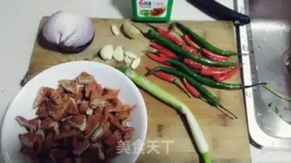 Make Spicy spicy intestines step 0