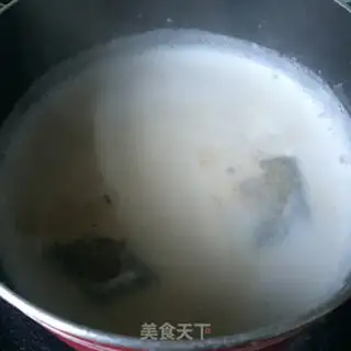 Make Caramel milk tea step 3