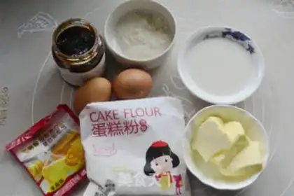 Make Rose sauce waffles step 0