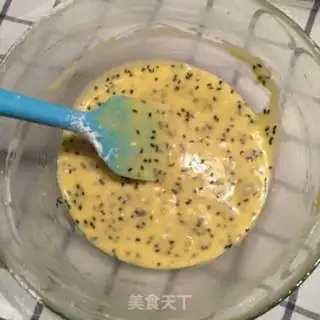 Make Souffle egg rolls step 2