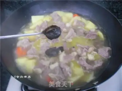 Make Curry-cracked potatoes and oxen step 12