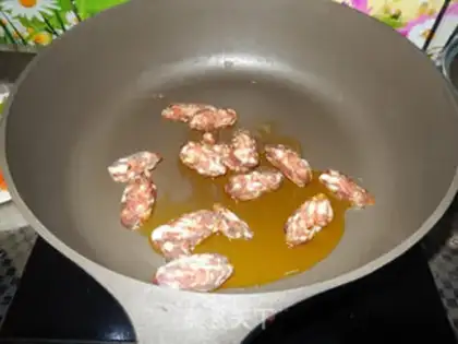 Make Weenie fried corn noodles step 4