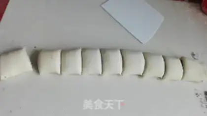 Make Black sesame rolls step 6