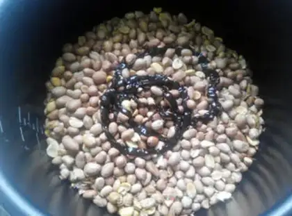 Make Spicy peanuts step 6