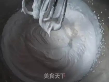 Make Chocolate cream cake step 5