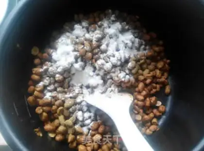 Make Spicy peanuts step 7