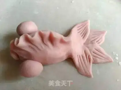 Make The goldfish are making a lot of money step 8