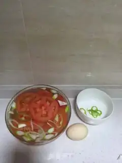 Make Tomato egg soup step 0
