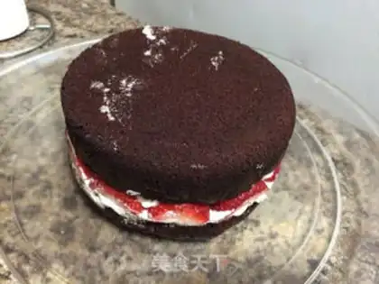Make Strawberry cake step 7