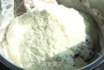 Make Cow Rolling Sugar step 5