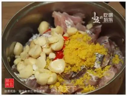 Make Oiled salted fish step 8
