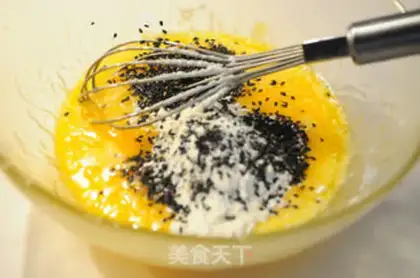 Make A festive table egg roll step 4
