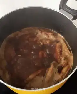 Make Family Coke chicken wings step 2
