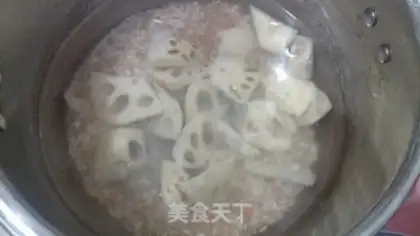 Make The roses are red and melons step 4