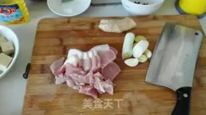 Make Sour stew spinal bone step 2