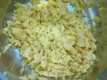 Make An egg box with a pickle step 2