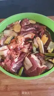 Make Beef sauce step 1