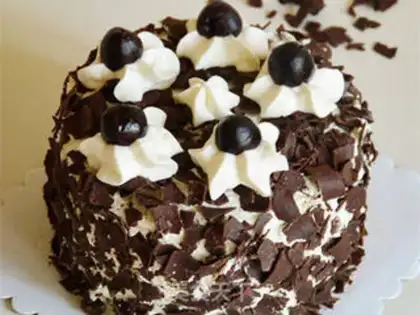 Make Black forest cake step 15
