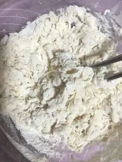 Make Onion roll step 0