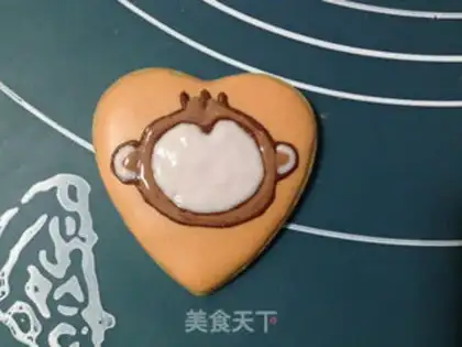 Make Monkey frosting cookies step 19