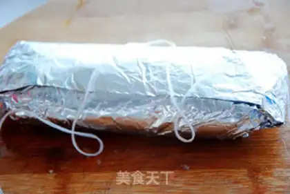 Make Tin paper chicken leg step 5