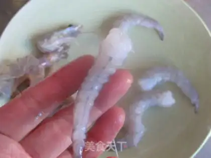 Make Shrimp jade mashed potatoes step 1