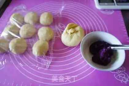 Make ♪ Snack monkey bread ♪ step 3