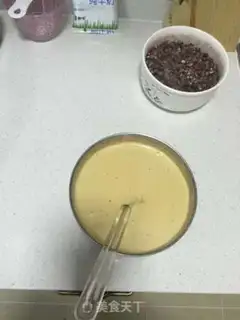 Make Red sugar bean roll step 4