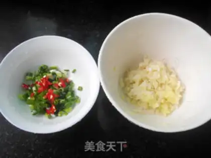 Make Flowers with rich shrimp step 4
