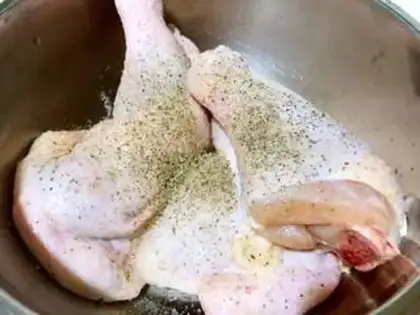 Make Lemon roast chicken leg step 2