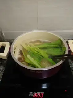 Make Red beef noodles step 23