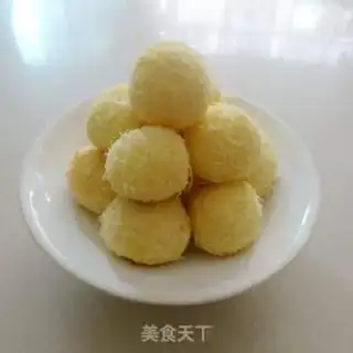 Make Coconut ball step 7