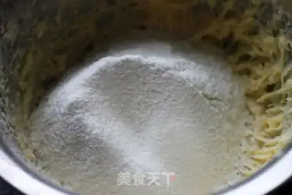 Make Sunflower cookies step 3