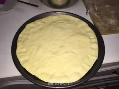 Make Twelve inches of super pizza step 0