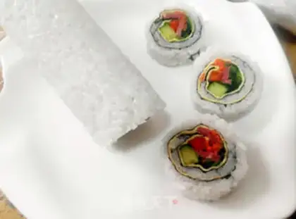 Make Flip beef sushi step 10