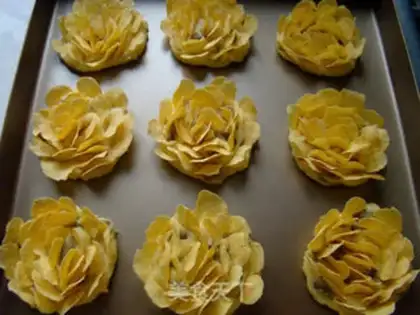 Make Desert rose cookies step 7