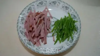 Make Ham and silver sprouts step 1