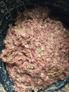 Make Beef onionballs step 3